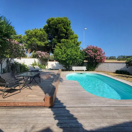 Jolie Maison Moderne, Au Calme, A 10 Minutes Des Plages