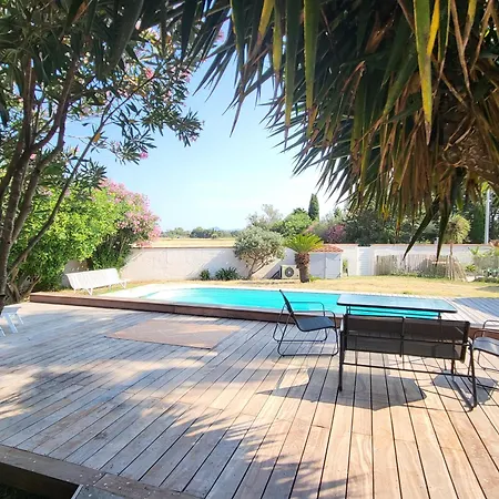 Jolie Maison Moderne, Au Calme, A 10 Minutes Des Plages Prázdninový dům *