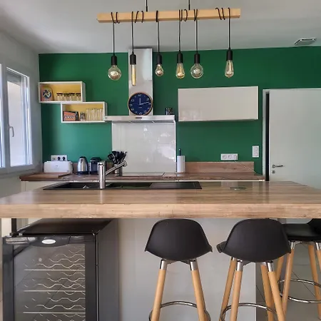 Jolie Maison Moderne, Au Calme, A 10 Minutes Des Plages Prázdninový dům